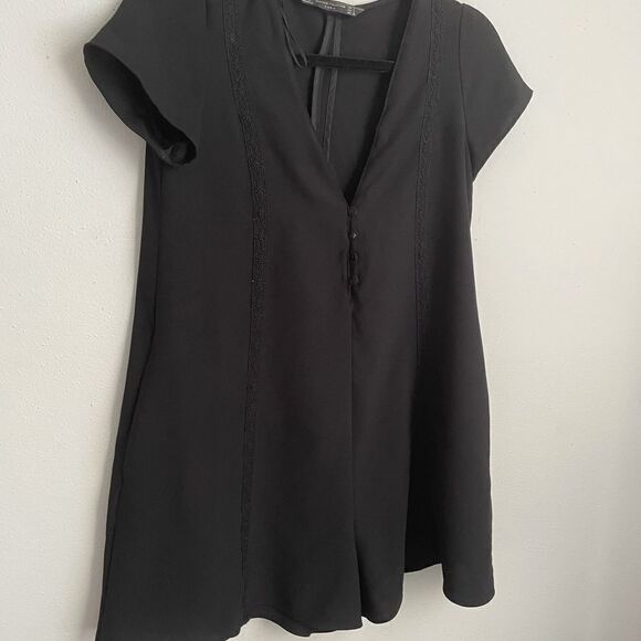ZARA Black V-Neck Crepe play suit romper - Picture 11 of 15